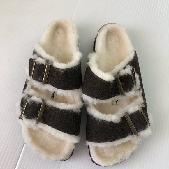 Birkenstock Shoes - Birkenstock NWOB Arizona Shearling Sandals, 8 (39)